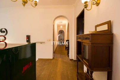 Moradia T4 para Venda em Agualva e Mira-Sintra