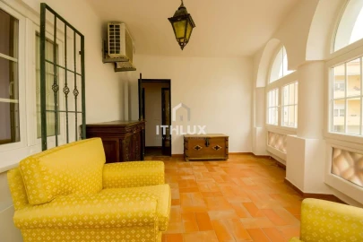 Moradia T4 para Venda em Agualva e Mira-Sintra