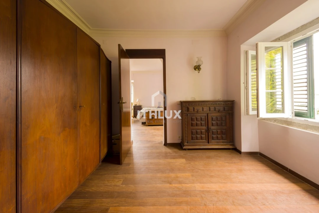 Moradia T4 para Venda em Agualva e Mira-Sintra Foto 37