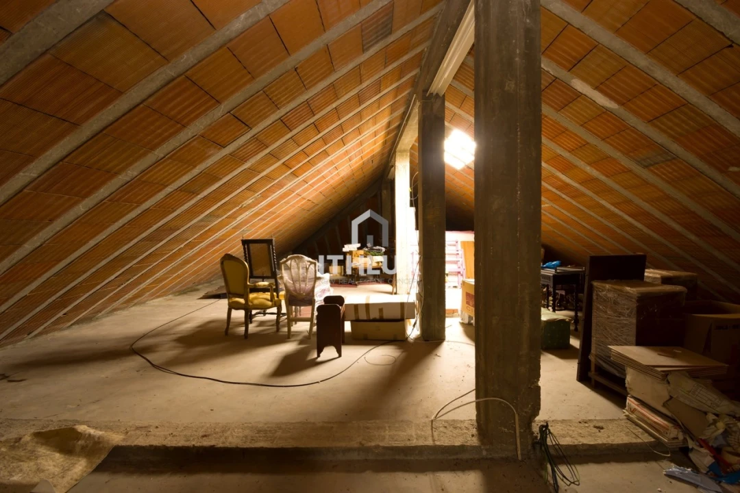 Moradia T4 para Venda em Agualva e Mira-Sintra Foto 57