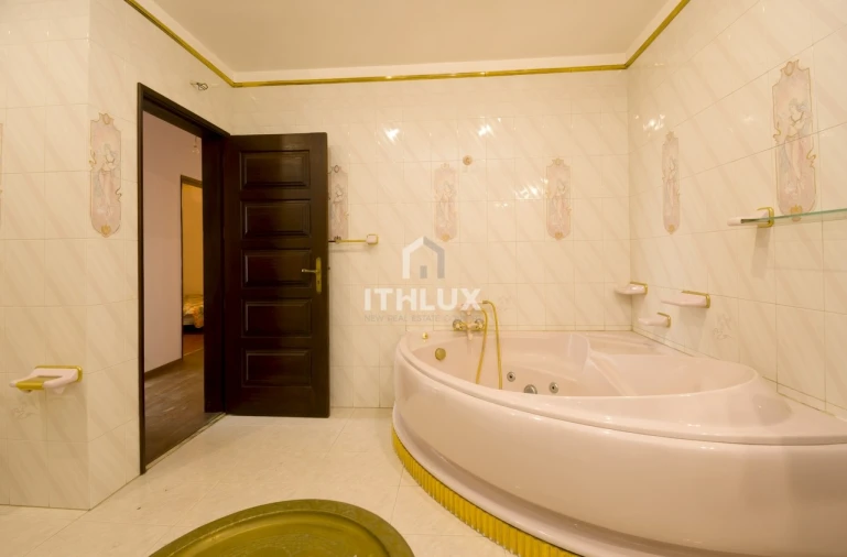 Moradia T4 para Venda em Agualva e Mira-Sintra Foto 44