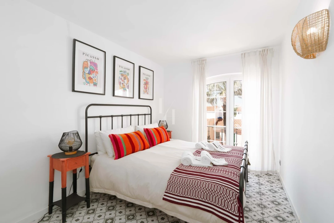 Apartamento T2 para Arrendamento férias em Quarteira Foto 13