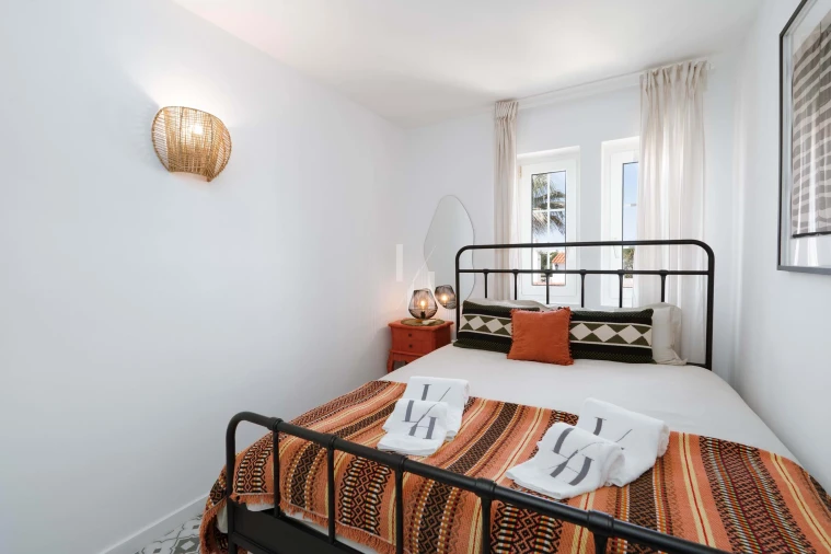 Apartamento T2 para Arrendamento férias em Quarteira Foto 11