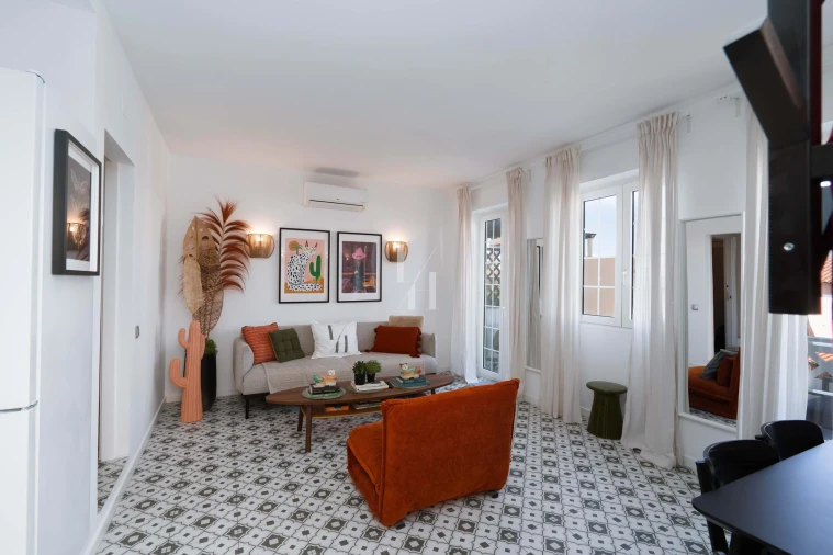 Apartamento T2 para Arrendamento férias em Quarteira Foto 1