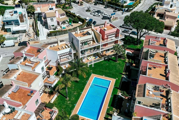 Apartamento T1 para Arrendamento férias em Quarteira Foto 1