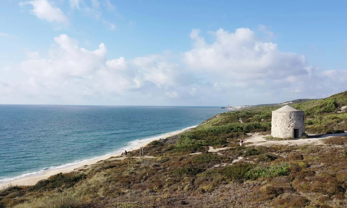 Apartamento T2 para Venda em Nazare Foto 16