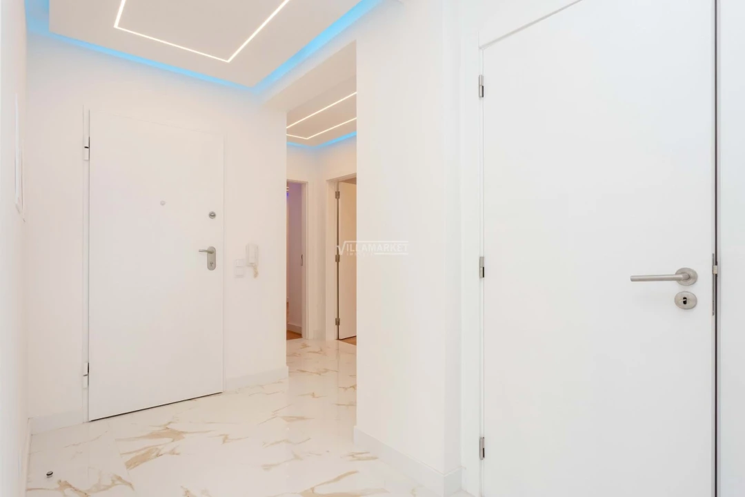 Apartamento T2 para Venda em Quarteira Foto 15