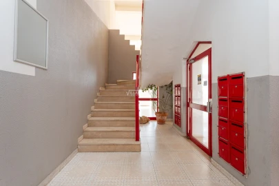 Apartamento T2 para Venda em Quarteira