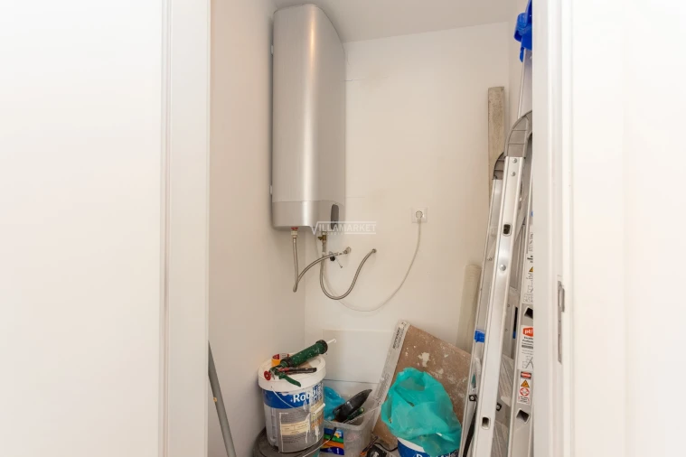 Apartamento T2 para Venda em Quarteira Foto 32