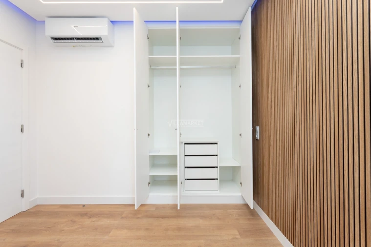 Apartamento T2 para Venda em Quarteira Foto 19
