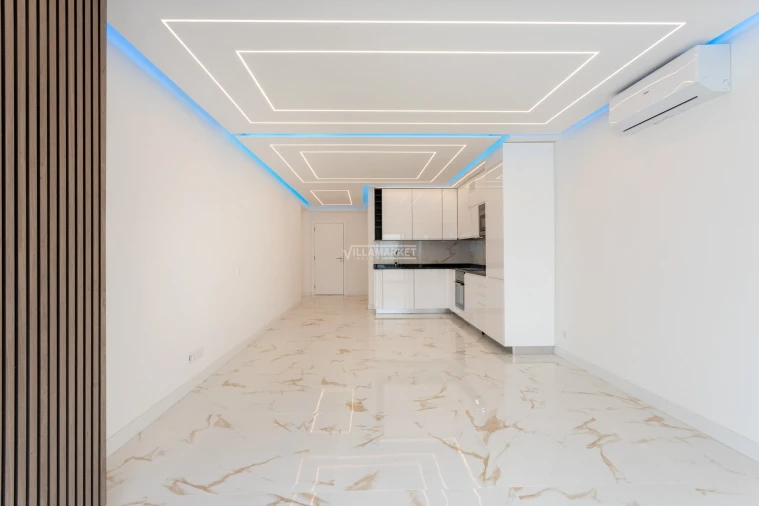 Apartamento T2 para Venda em Quarteira Foto 4