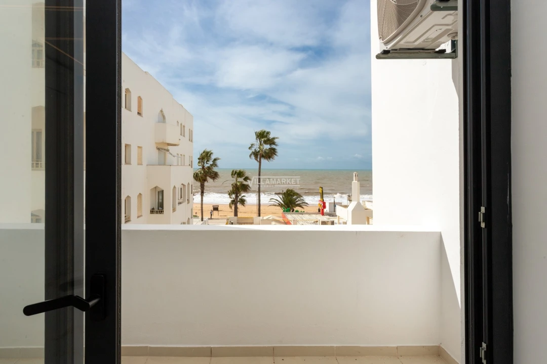 Apartamento T2 para Venda em Quarteira Foto 12
