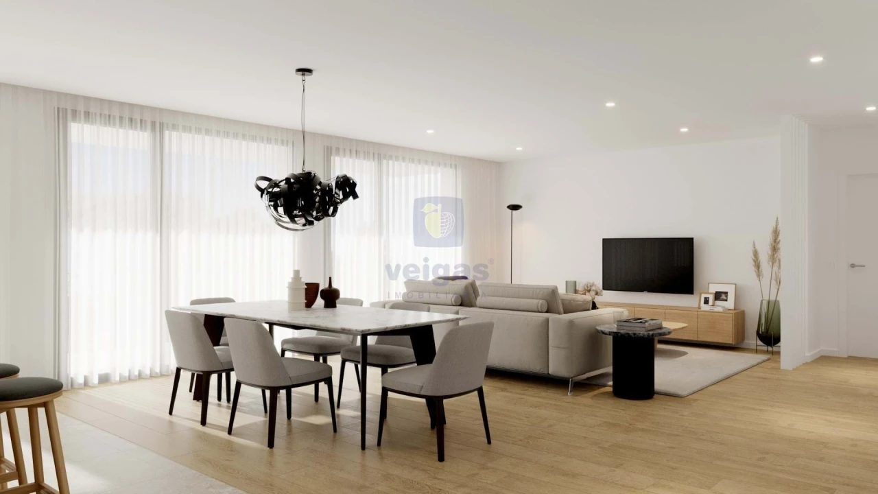 Apartamento T3 para Venda em Parceiros e Azoia Foto 4