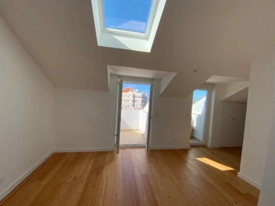 Apartamento T1 para Venda em Estrela Foto 1