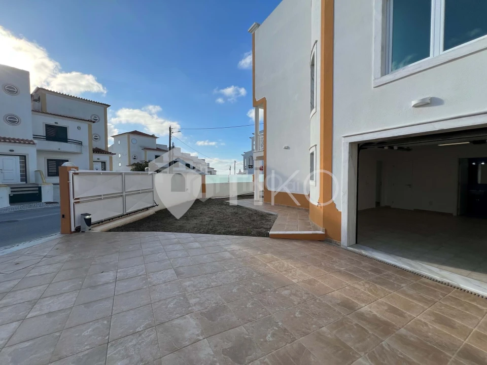 Moradia T4 para Venda em Ericeira Foto 18