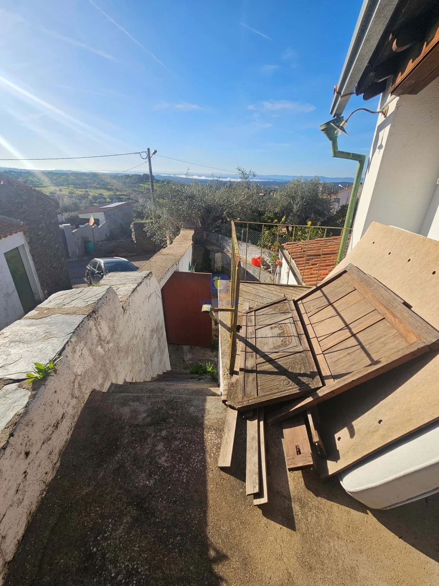 Moradia T2 para Venda em Rosmaninhal Foto 37