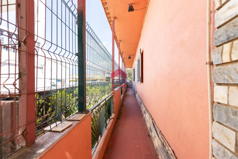 Moradia T0 para Venda em Pechão Foto 19