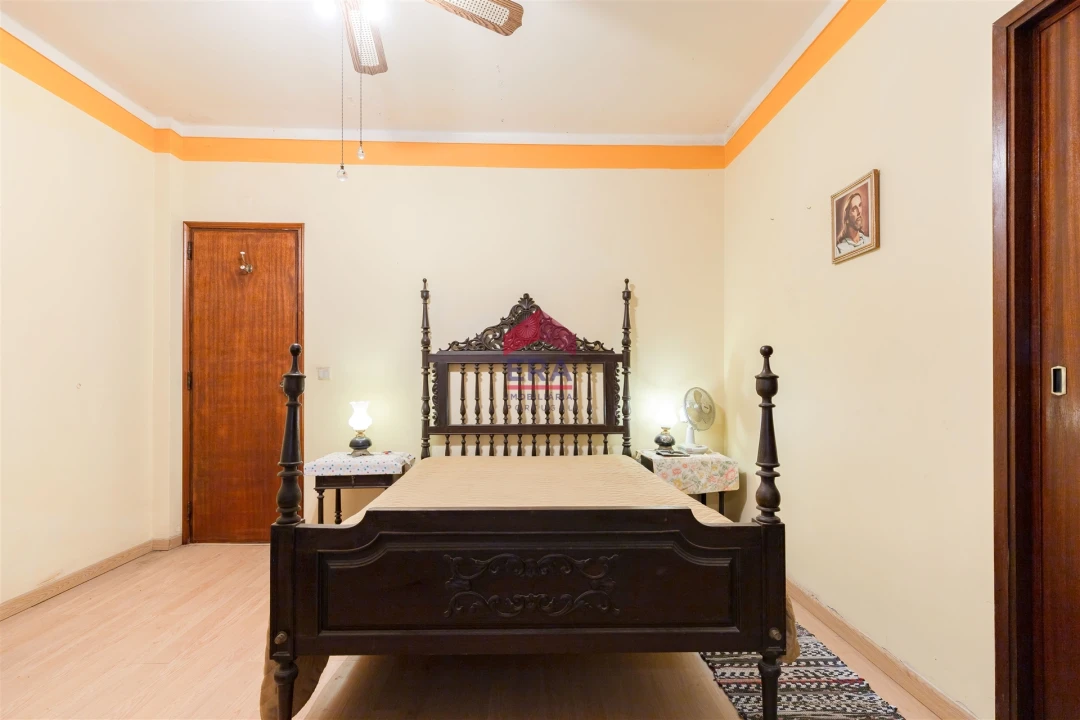 Moradia T0 para Venda em Pechão Foto 9