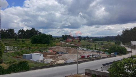 Terreno para Venda em Silvares, Pias, Nogueira e Alvarenga