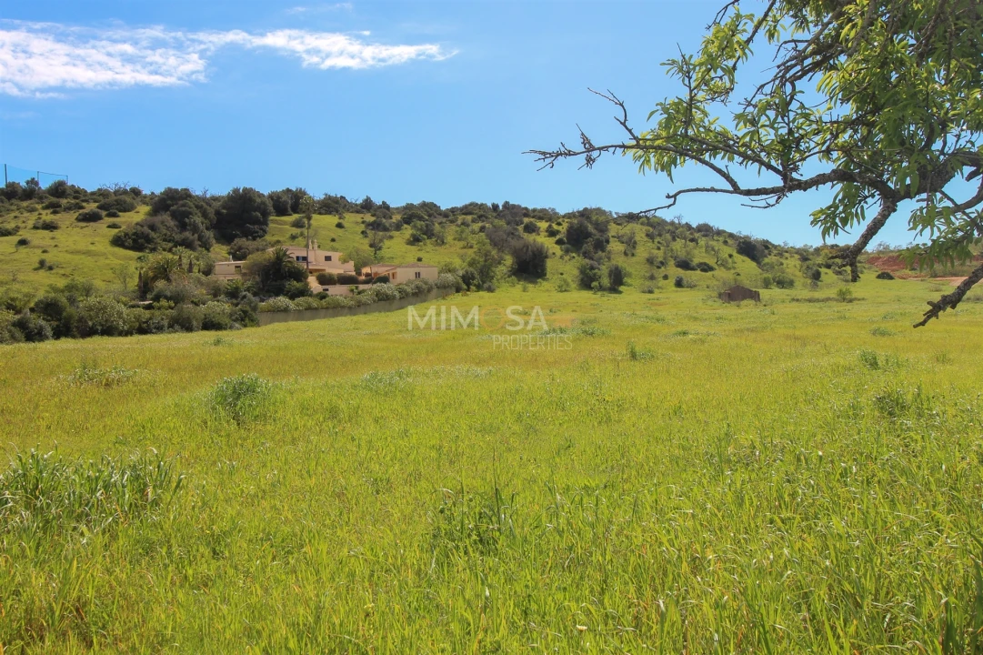Terreno Misto para Venda em Lagos (São Sebastião e Santa Maria) Foto 15