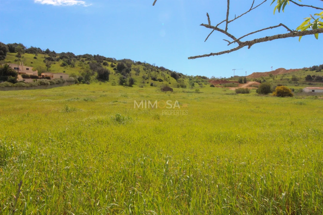 Terreno Misto para Venda em Lagos (São Sebastião e Santa Maria) Foto 16