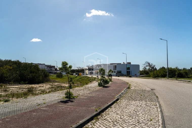 Terreno para Venda em Pataias e Martingança Foto 6