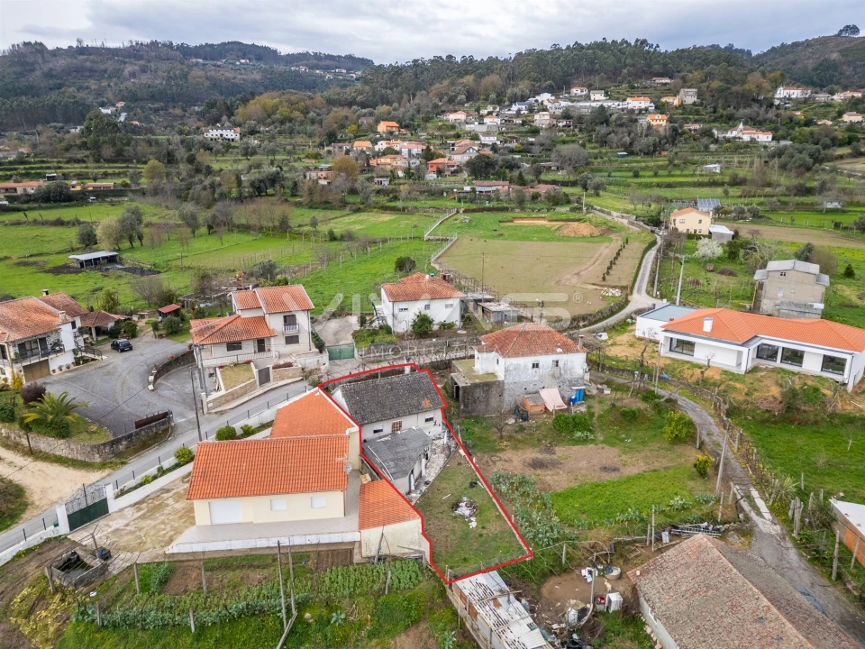 Moradia T3 para Venda em Ribeira do Neiva Foto 3