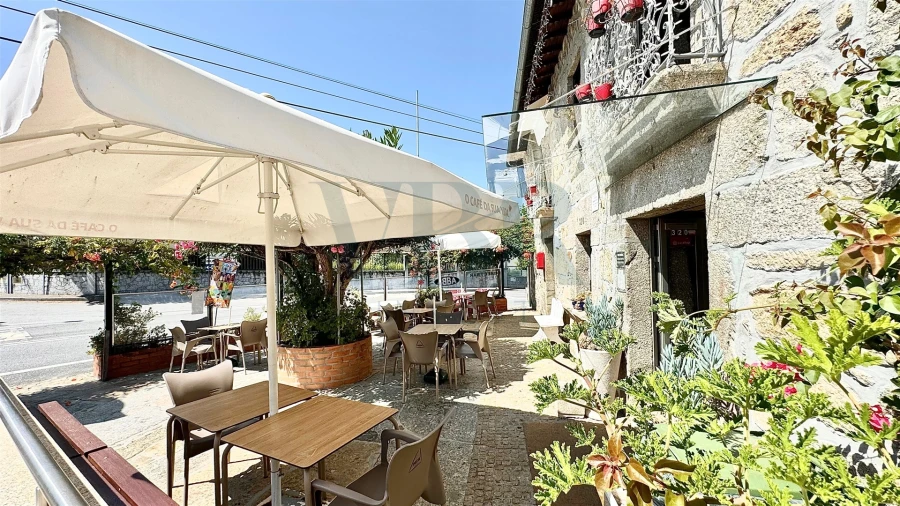 Negócio para Venda em Águas Santas e Moure Foto 25