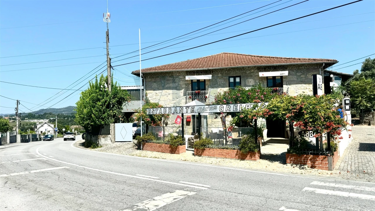 Negócio para Venda em Águas Santas e Moure Foto 37