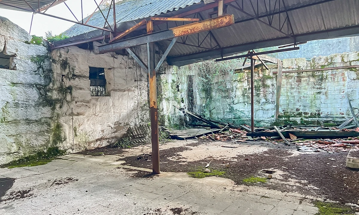 Armazém para Venda em Selho (São Jorge) Foto 11