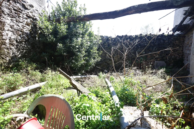 Moradia T2 para Venda em Tavares (Chãs, Várzea e Travanca) Foto 9