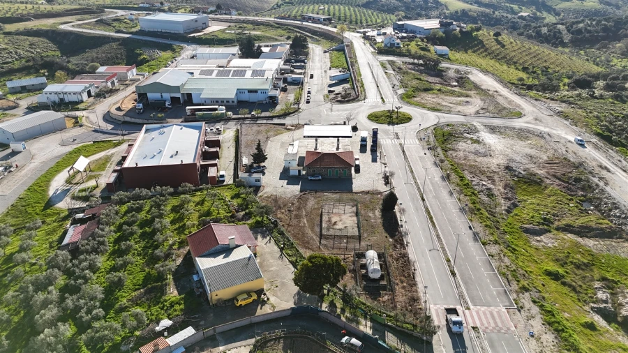 Loja para Venda em Alfandega da Fe Foto 3