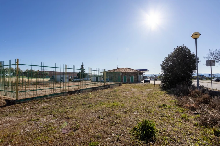 Loja para Venda em Alfandega da Fe Foto 23