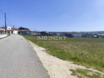 Terreno para Venda em Monte Redondo e Carreira