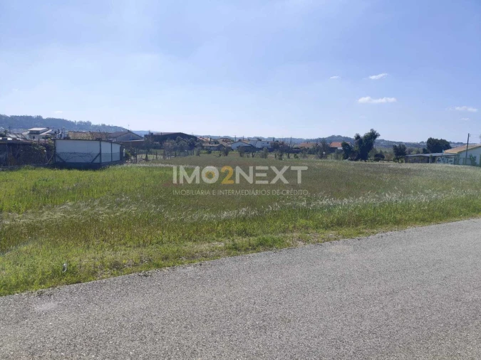 Terreno para Venda em Monte Redondo e Carreira Foto 3