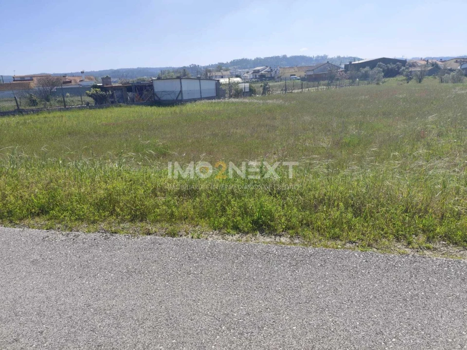 Terreno para Venda em Monte Redondo e Carreira Foto 4