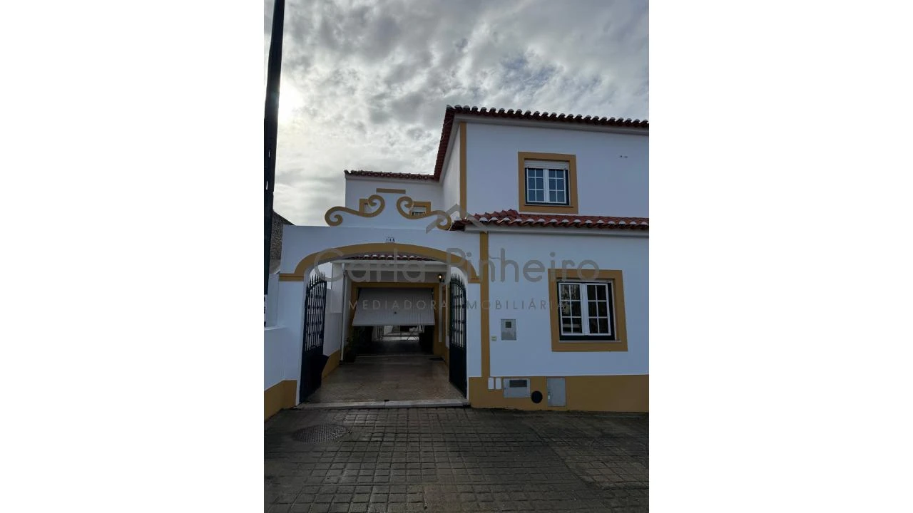 Moradia T3 para Arrendamento em Cercal Foto 1