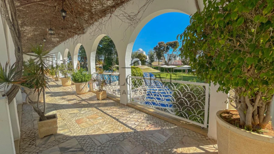 Apartamento T1 para Venda em Portimão Foto 2