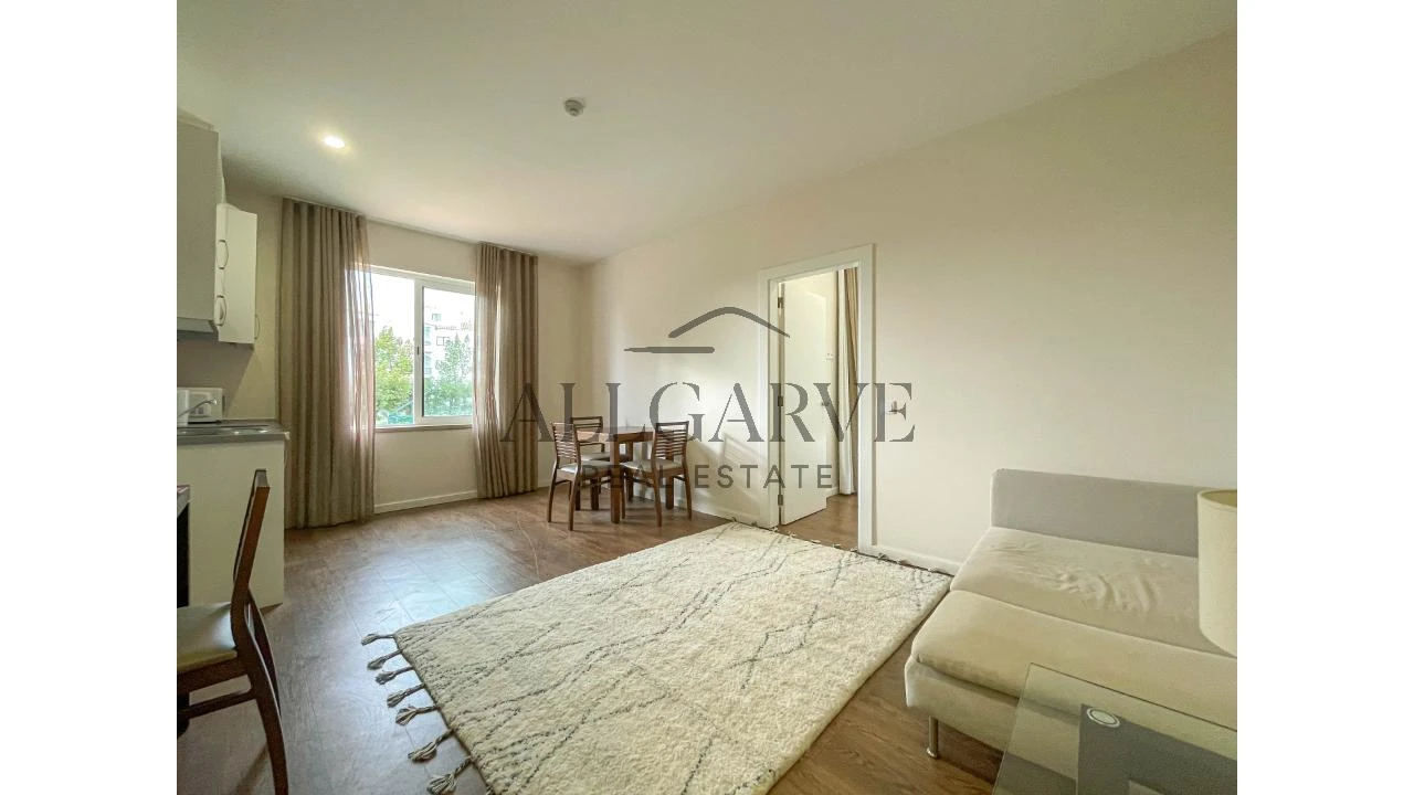 Apartamento T1 para Venda em Portimão Foto 5