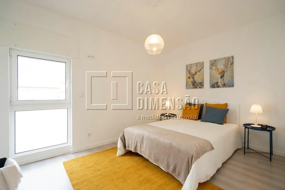 Apartamento T3 para Venda em Benfica Foto 1