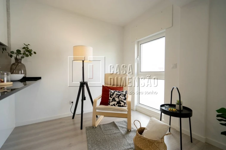 Apartamento T3 para Venda em Benfica Foto 8