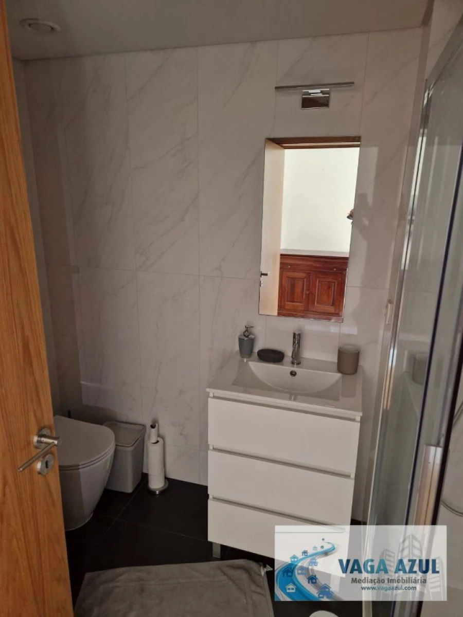 Apartamento T1 para Arrendamento em São Mamede de Infesta e Senhora da Hora Foto 9