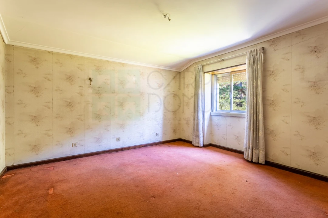 Moradia T9 para Venda em Alvalade Foto 8