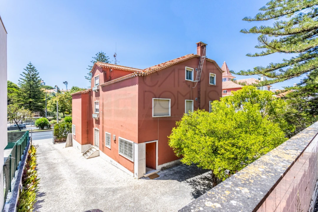 Moradia T9 para Venda em Alvalade Foto 2