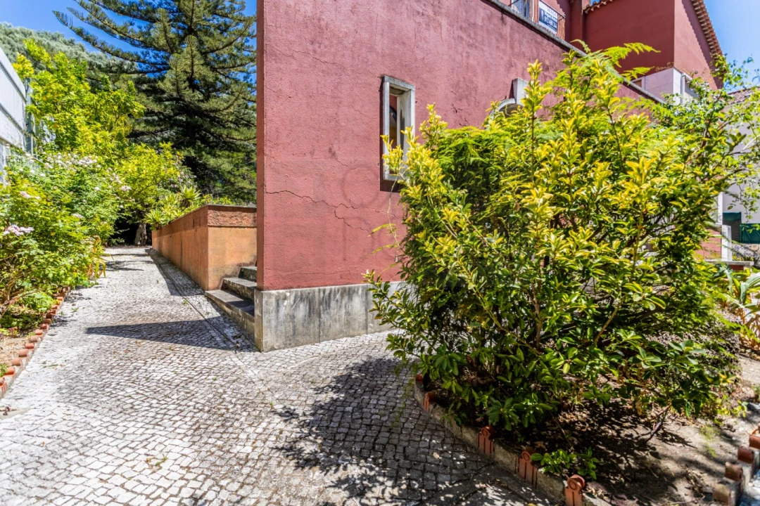 Moradia T9 para Venda em Alvalade Foto 87