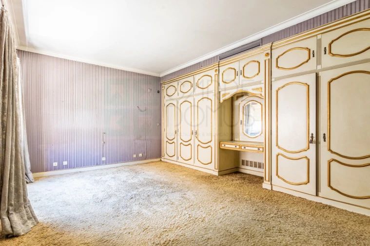 Moradia T9 para Venda em Alvalade Foto 38