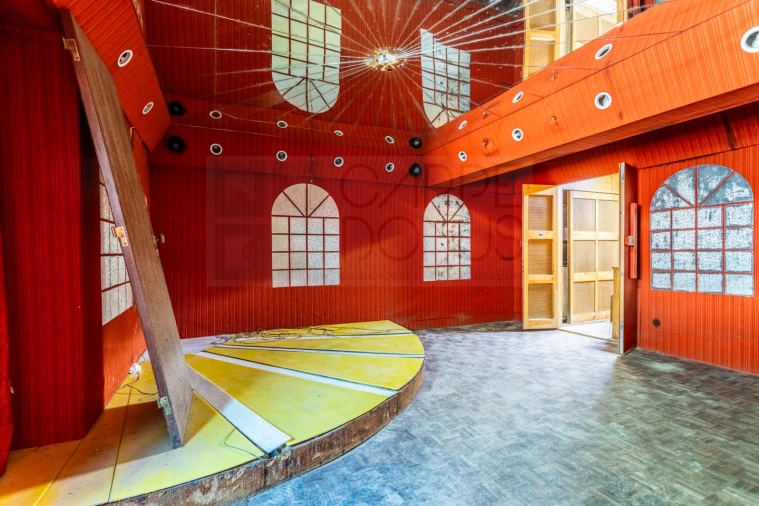 Moradia T9 para Venda em Alvalade