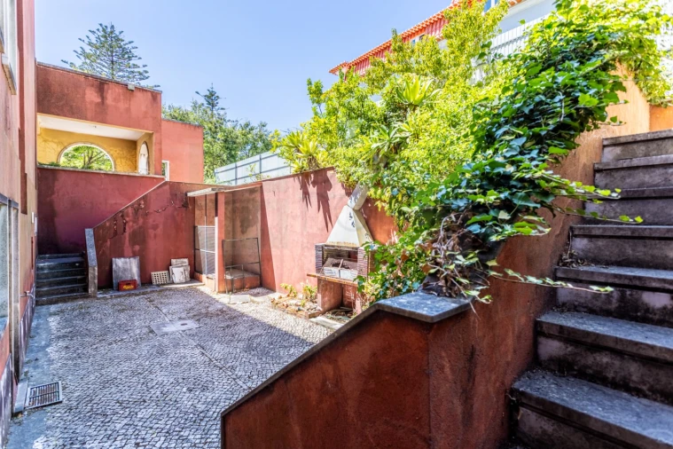 Moradia T9 para Venda em Alvalade Foto 83