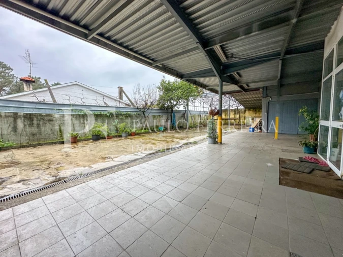 Armazém para Venda em Vila Nova de Famalicão e Calendário Foto 14