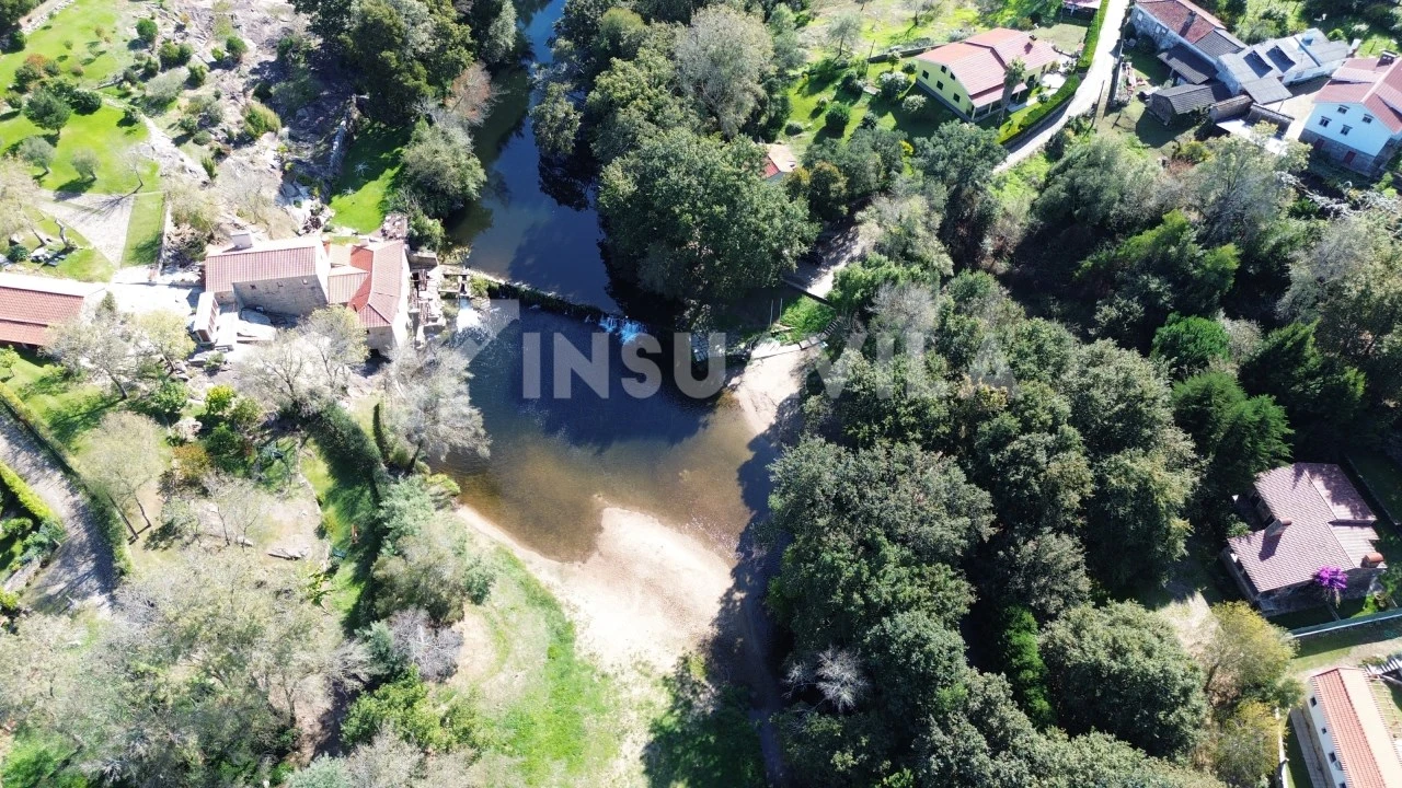Terreno para Venda em Vilar de Mouros Foto 4